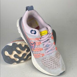 Nike React Infinity Flyknit size 6